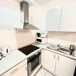 Apartment Mono With Free Parking Budapest