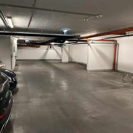 Mono With Free Parking Budapešť